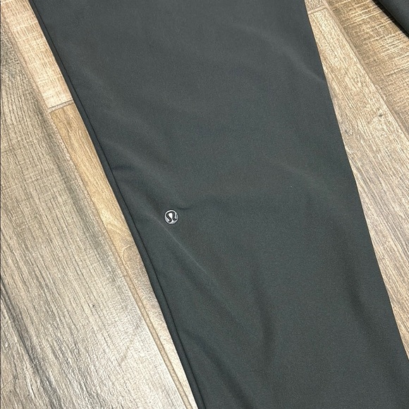Lululemon ABC Jogger Men's Dark Charcoal Grey‎ (34"x30 1/2") - Picture 8 of 15